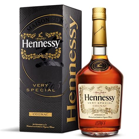 Hennessy Cognac .